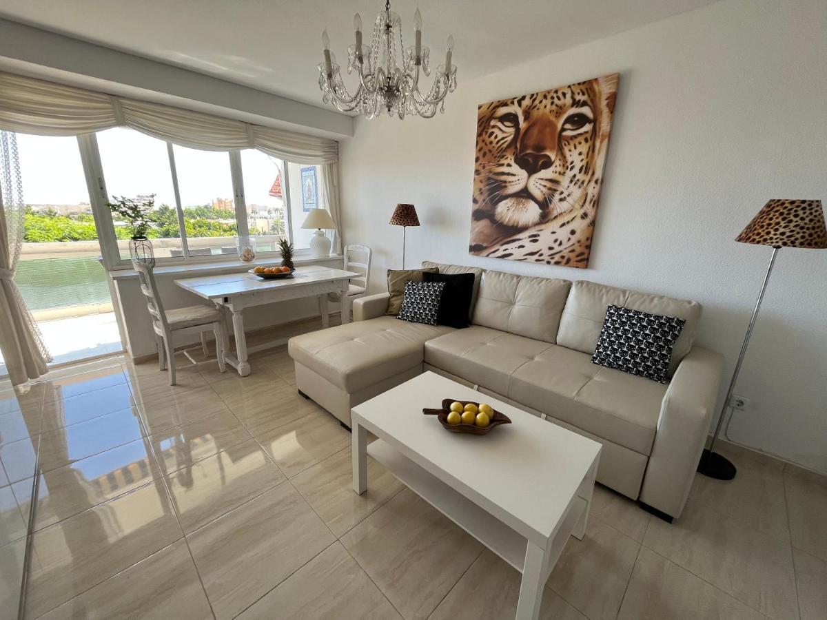 weforyou Sunset Carihuela Torremolinos Eksteriør billede