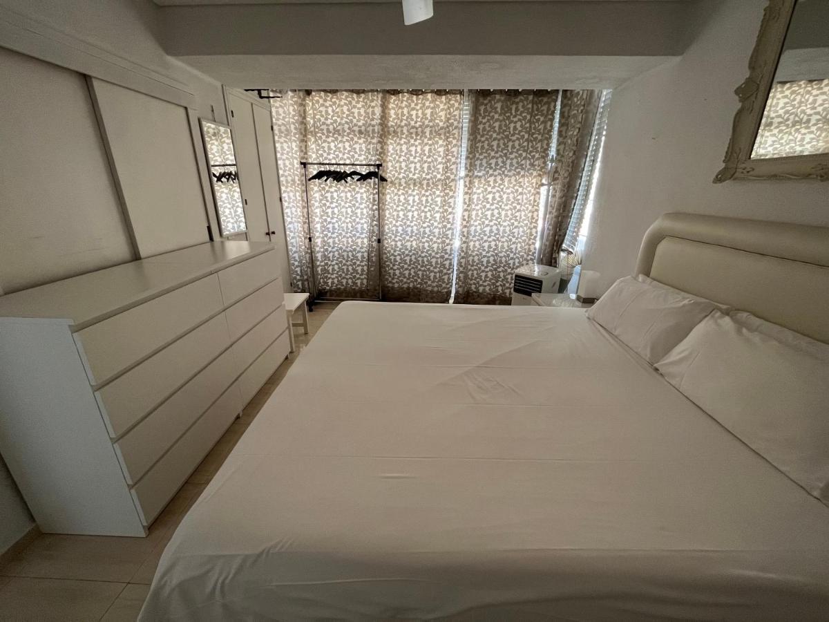 weforyou Sunset Carihuela Torremolinos Eksteriør billede
